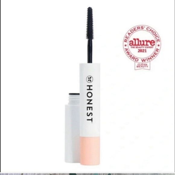 New Honest Beauty Extreme Length Mascara & Lash Primer - Picture 9 of 13